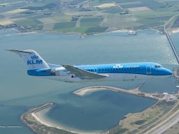 2017-06-13_FOKKER70_ PH-KZM_D818524-Edit(2030)BUFB1200